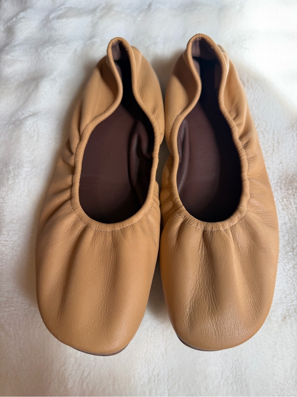 Reformation Camel Leather Ballet Flats / Ballet Slippers Size 8